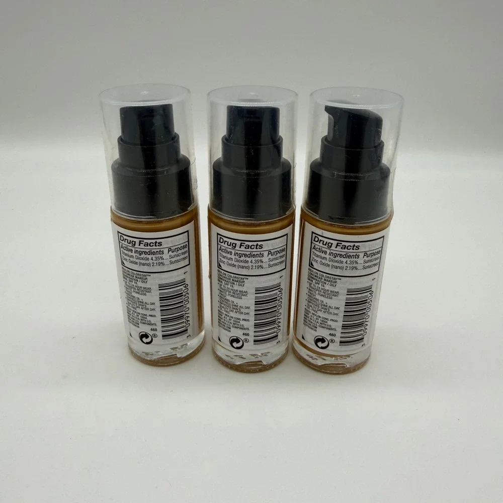 Revlon three colorstay